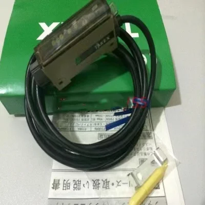 

Free shipping optical fiber amplifier F10BPN Photoelectric switch sensor