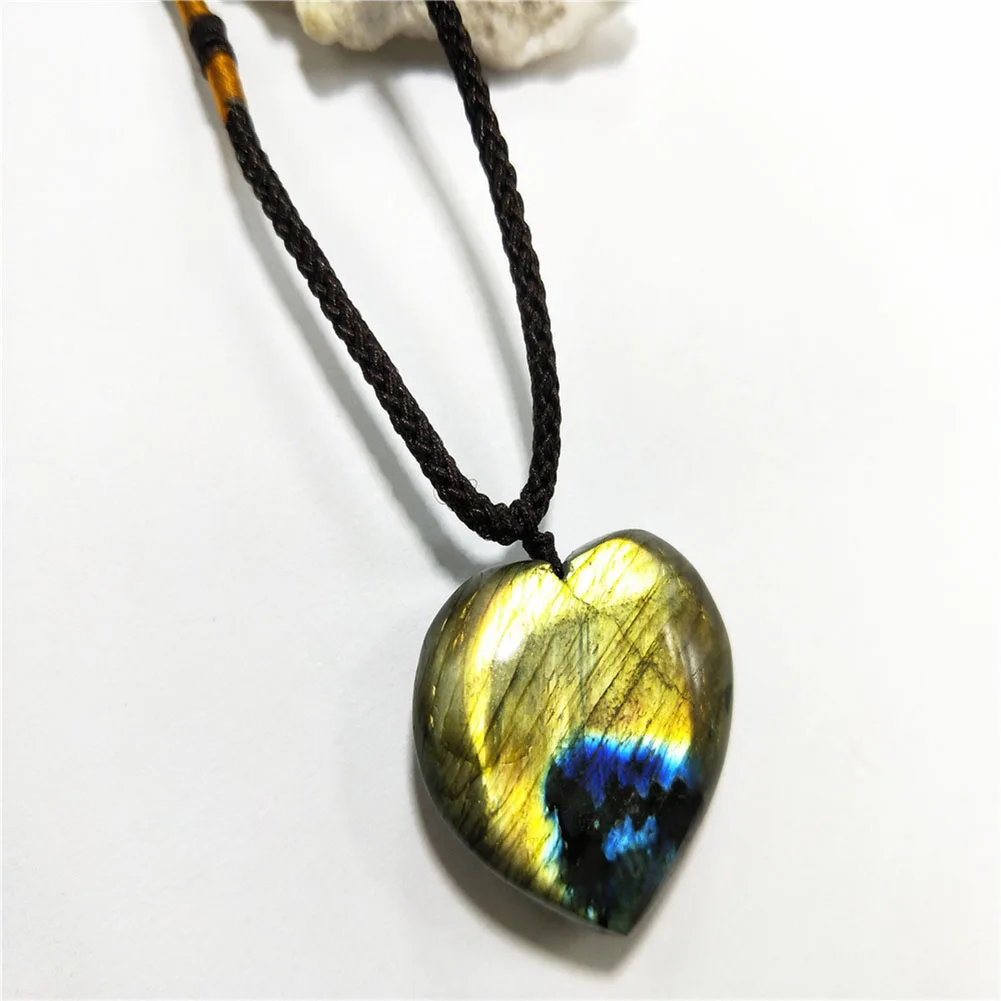 1Pc Natural Labradorite Crystal Necklace Healing Chakra Pendant With Hand-Woven Rope Heart Stone Moonstone Healing in style