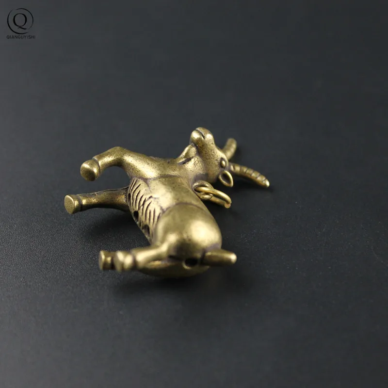 Kawaii Copper Goat Keychain Pendants Trinkets Brass Animal Model Sheep Desktop Ornaments Men Car Key Chain Rings For Girl Gifts