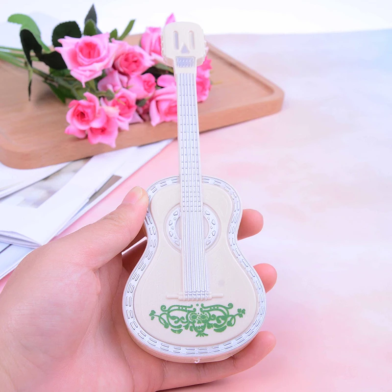 Guitar Violin Trumpet Saxophone Microphone Phonograph Radio Doll Musical Instrument for Dolls Music House Bar Doll Accessories