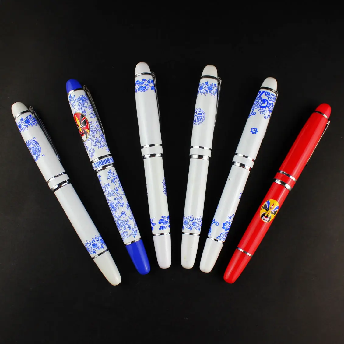 

China Style Blue And White Porcelain Pen Peking Opera Signature Pen ，ballpoint Pen Black Refill