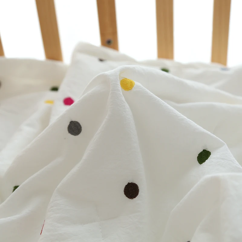 Muslin ผ้าฝ้ายเตียงเด็กผ้านวม Rainbow Star เย็บปักถักร้อยเด็ก COT ผ้านวมสําหรับทารกผ้าปูที่นอนผ้านวมคลุมเตียง