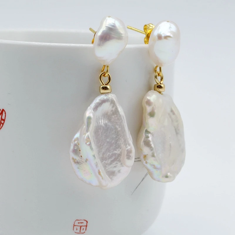 Genuine Baroque Women\'s Earrings Drop Shape White Natural Freshwater Pearl Pendant Handmade Fashion Jewelry Free Shipping