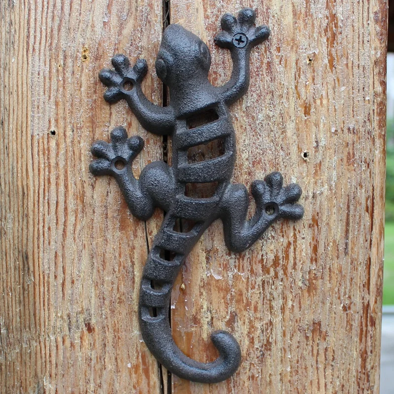 Black Cast Iron Gecko Wall Lizard Figurines European Vintage Home Garden Bar Wall Decor Metal Animal Statues Handmade Sculpture