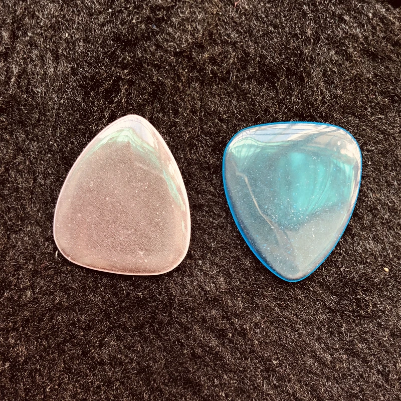 Man Made Cat's Eye Beads Wholesale 1pcs Stone Crystal Guitar Pick round Tip Pendant Bead for Jewelry Making