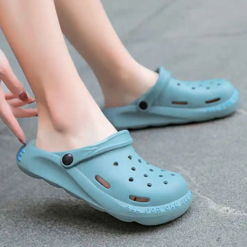 Large Sizes Woman\'s Slippers High Quality Half Sandals Women 2023 Couple Sandals Man Summer Waterproof Beach Hole Shoes Flat G28