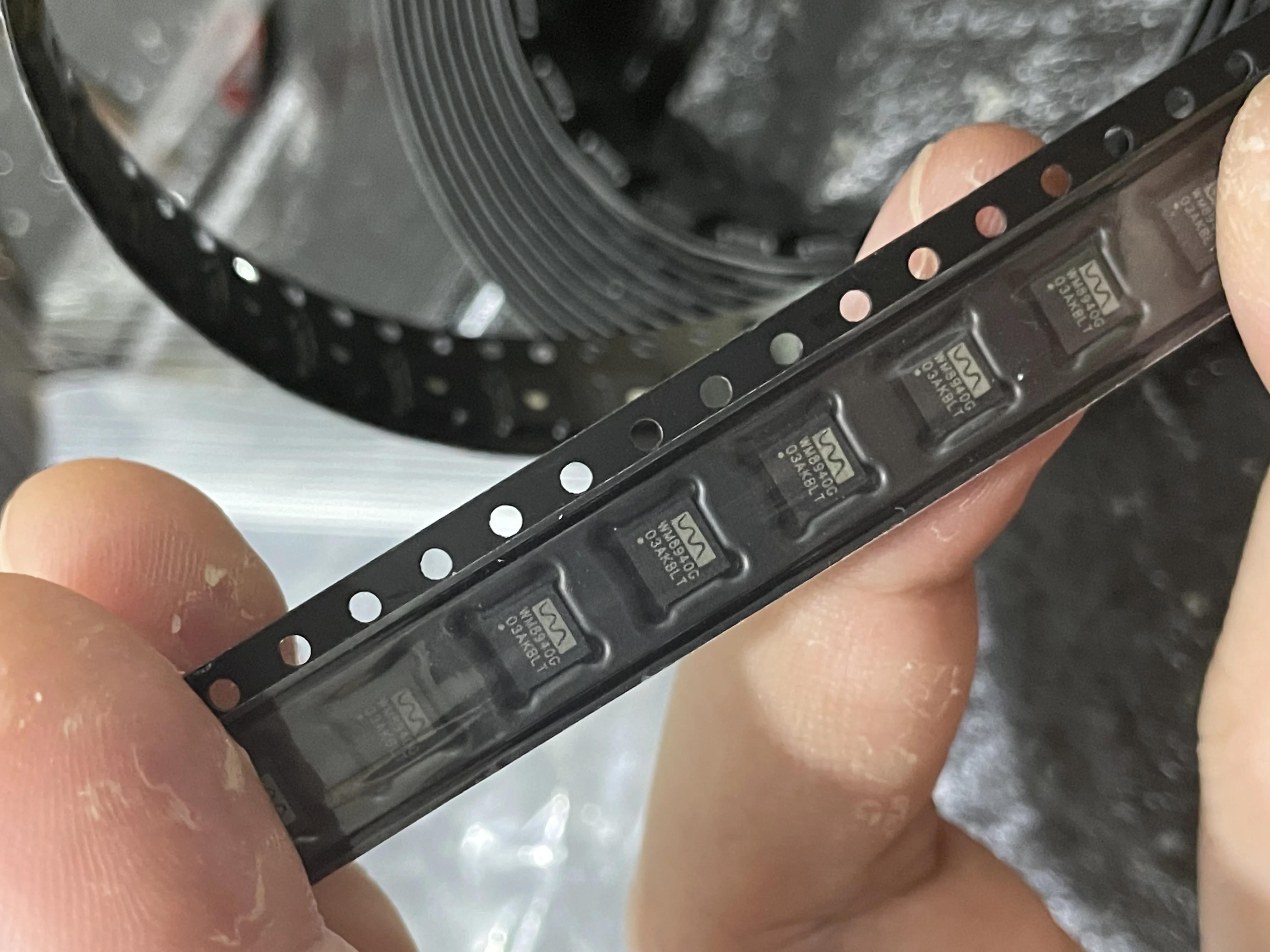 WM8940GEFL/RV WM8940G WM8940 QFN-24 Mono CODEC กับลำโพง