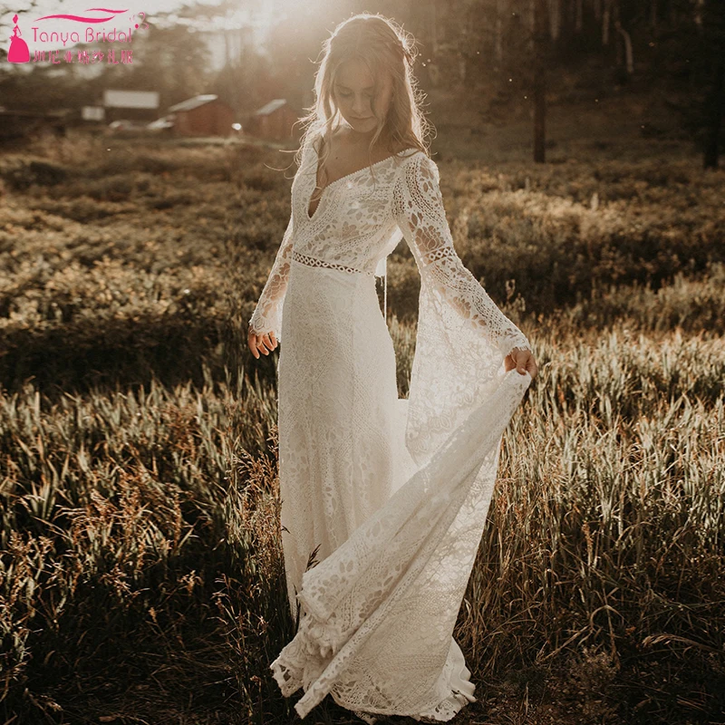 engagement dress photo Exquisite Deep V Neck Sleeveless Lace Tulle Empire Waist Wedding Dress main image 0