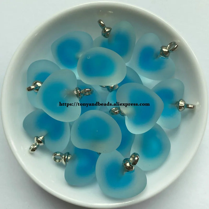 (1 Los = 10 Stück) Herzförmige matte Perlen-in-Perlen Acryl-Anhänger, Größe 16mm, 11 Farben für Schmuckherstellung DIY – Detail 6