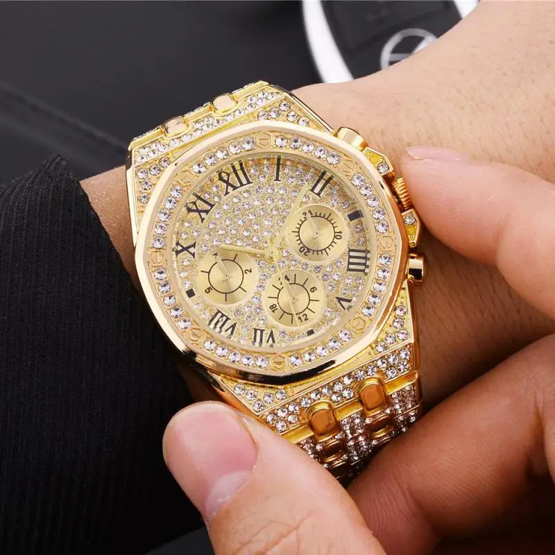 Men's Watch 2021 Fashion Luxury Three-eye Full Diamond Roman Pattern Stainless Steel Multi-function Business Casual Quartz Watch