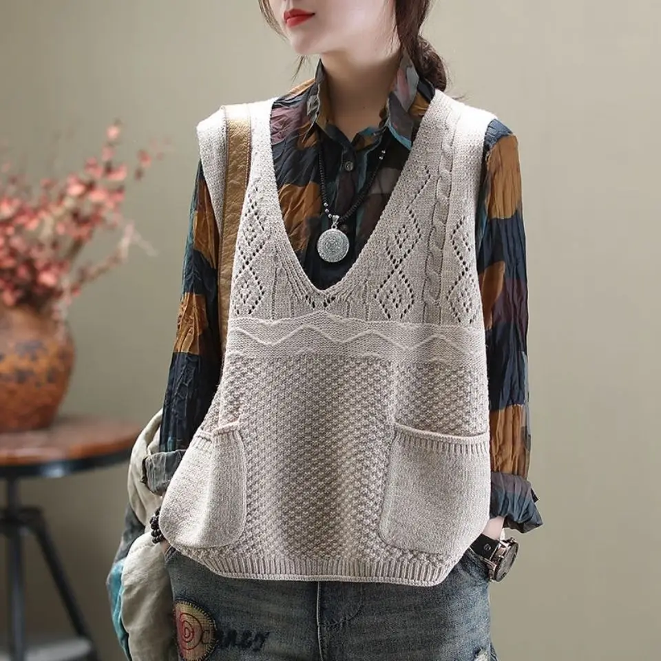 PEONFLY Vintage Sweater Vest Women Solid Color V Neck Chic Sleeveless Knitted Tops Waistcoats Loose Oversize Harajuku Pullovers