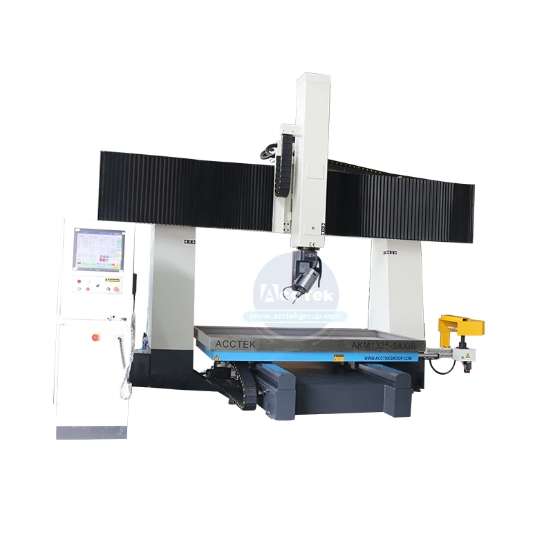 Macchinari per router CNC Atc a 5 assi AccTek AKM1325 con elevata velocità di lavoro