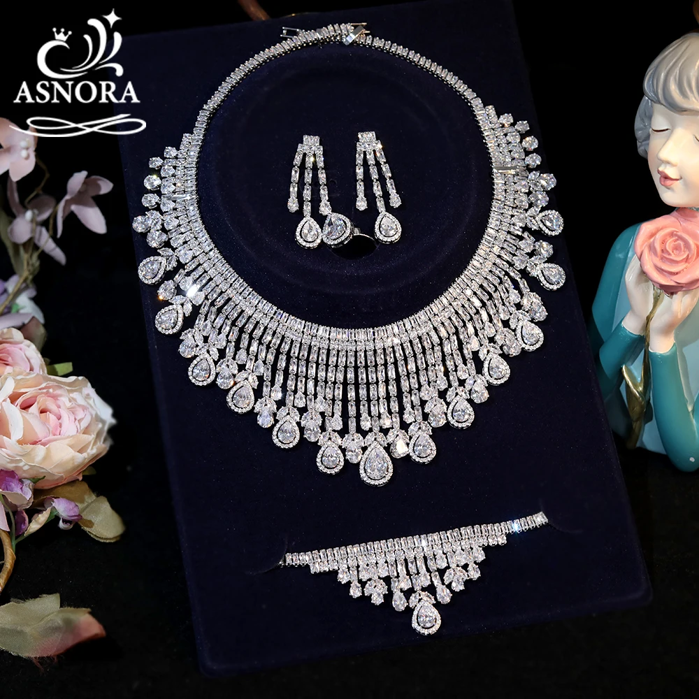 

ASNORA Luxury Wedding Jewelry Set Party CZ Tassel Water Drop Pendant Necklace Earring Bracelet and Ring X0047