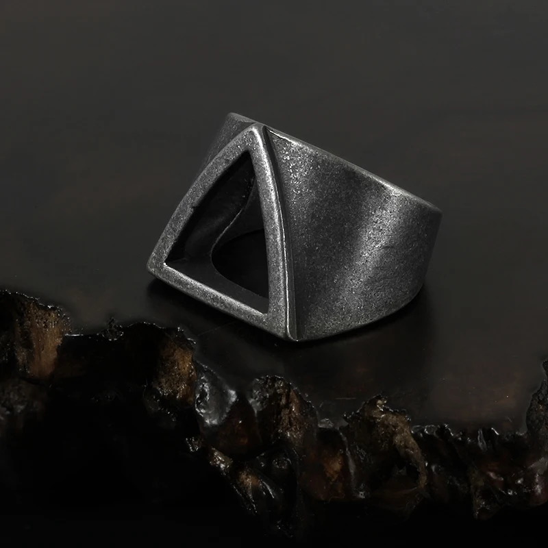 Onlysda 2019 Titanium Steel Viking Punk Gothic Antique Simple Male Ring Old Style For Men Rock Roll Kpop Bikers Jewelry OSR157