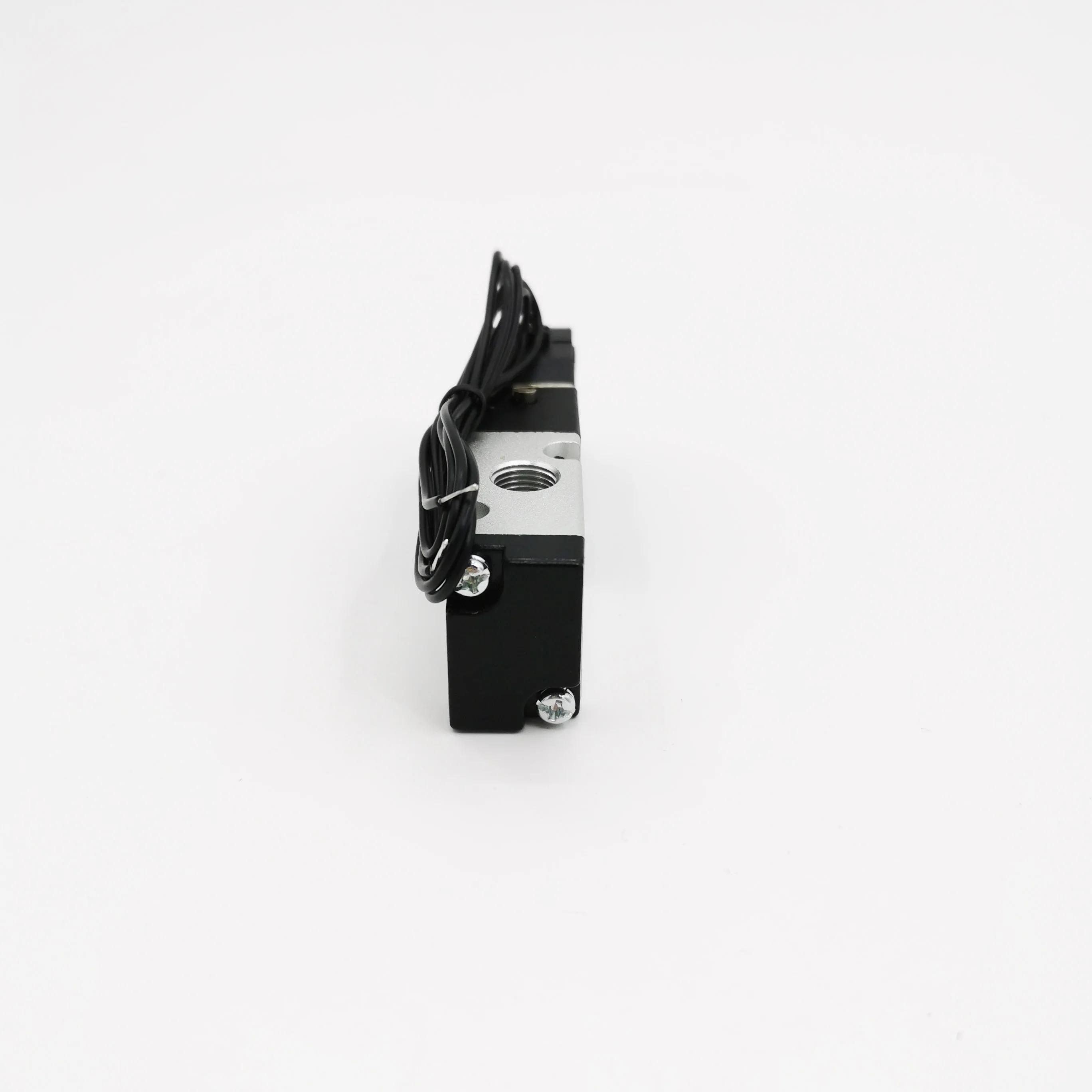 3V110-06NC Solenoid Air Valve 1/8" 12mm2 0.15-0.8MPa Normal Closed 3/2way solenoid valve