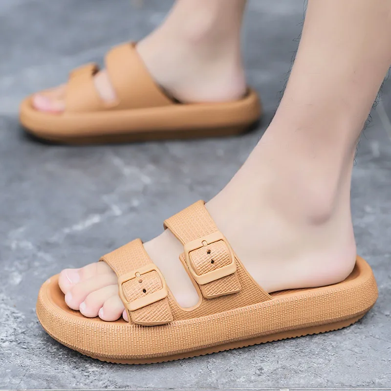 Summer Men Slippers Massage Clogs Casual Indoor Home Slides Bathroom Slippers Outdoor Flip Flops Quick Dry Beach Sandals Loafers