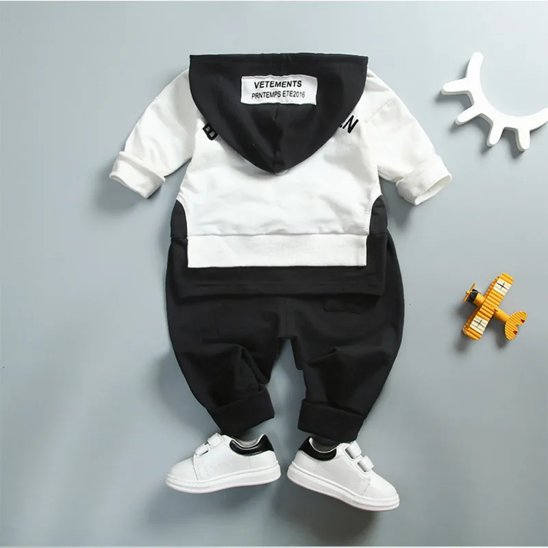 Fashion Children Clothes Spring Autumn Baby Girls Clothing Set Boys Cotton Hooded T-Shirt Pants 2Pcs Sets Casual Kids Tracksuits