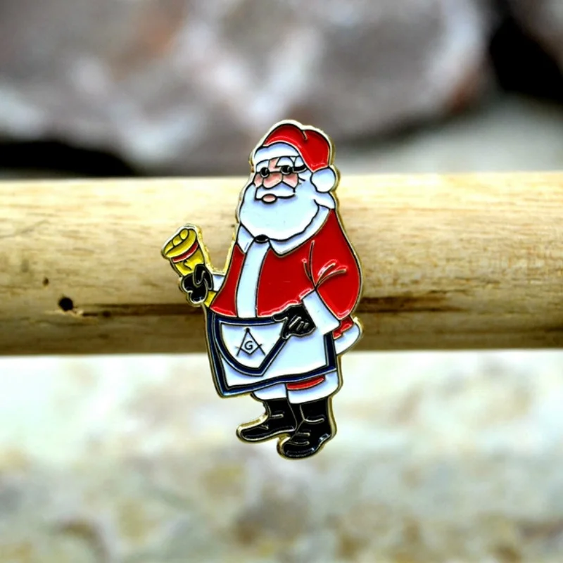 Classic Santa Claus Masonic Brooch Pin Cute Cartoon Christmas Collar Pin Masonic Brotherhood Jewelry Unisex Xmas Gifts