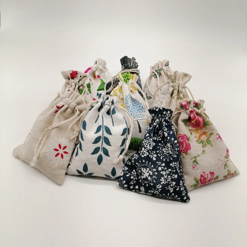 

10pcs Multiple Pattern Jute Bag Sack Cotton Bag Drawstring Christmas Gift Bags for Gift Packaging Bags Wedding Party Pouches Diy