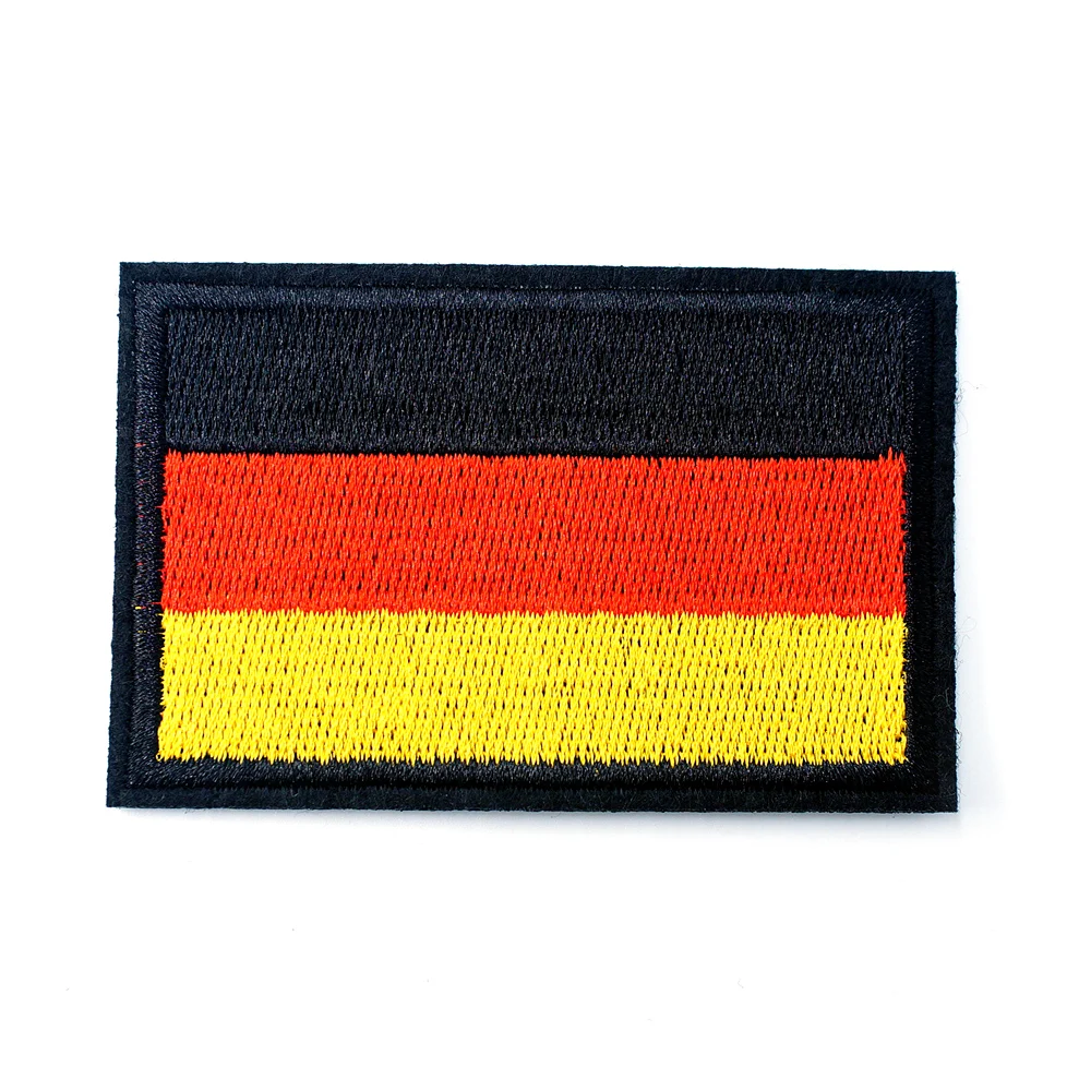 Naszywka z haftowaną flagą Niemiec, rozmiar: 5.0x7.5cm, do naprasowania na ubrania, aplikacje, akcesoria DIY, odznaki.