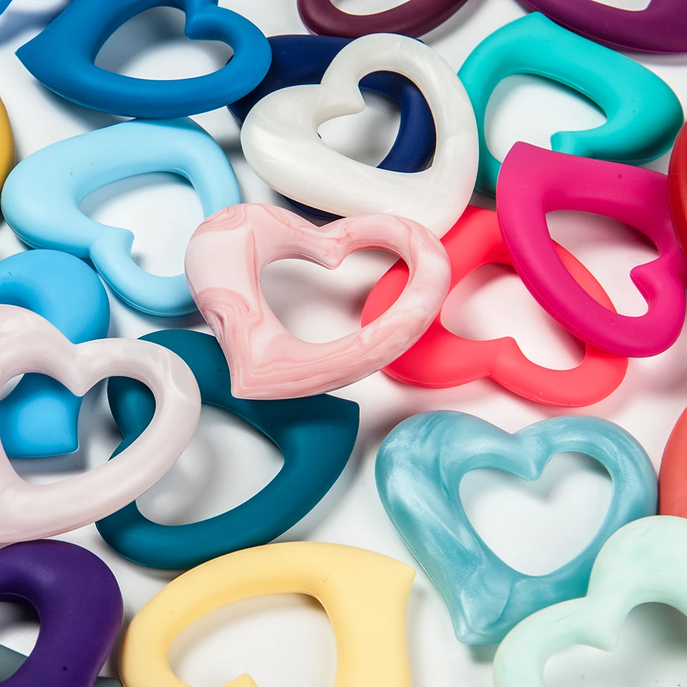 Cute-Idea 1pc silicone crooked heart shaped teether Pendant necklace braceket handmade hanging toy baby gift Teething pacifier