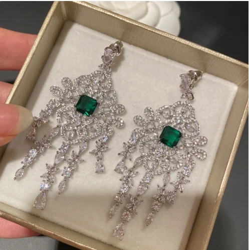 Retro pattern green zircon tassel earrings zircon luxury silver needle long magazine jewelry exaggerated accessories