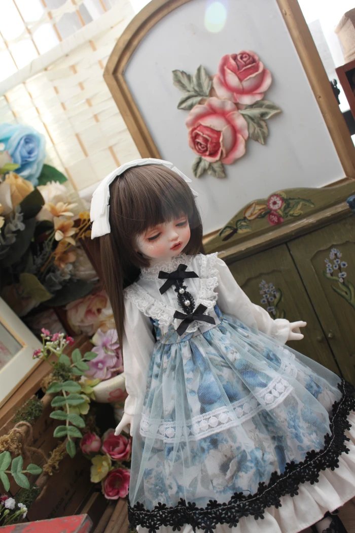 BJD Doll clothes suitable for 1-3 1-4 1-6 size fashionable lace dress skirt suit with headwear doll accessories