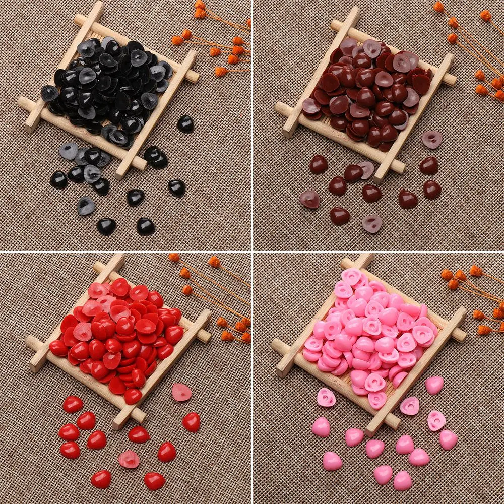 100Pcs 새로운 플라스틱 삼각형 코 인형 코 안전 부품 곰 단추 DIY 인형 장난감 도구 공예 인형 삼각형 코 액세서리