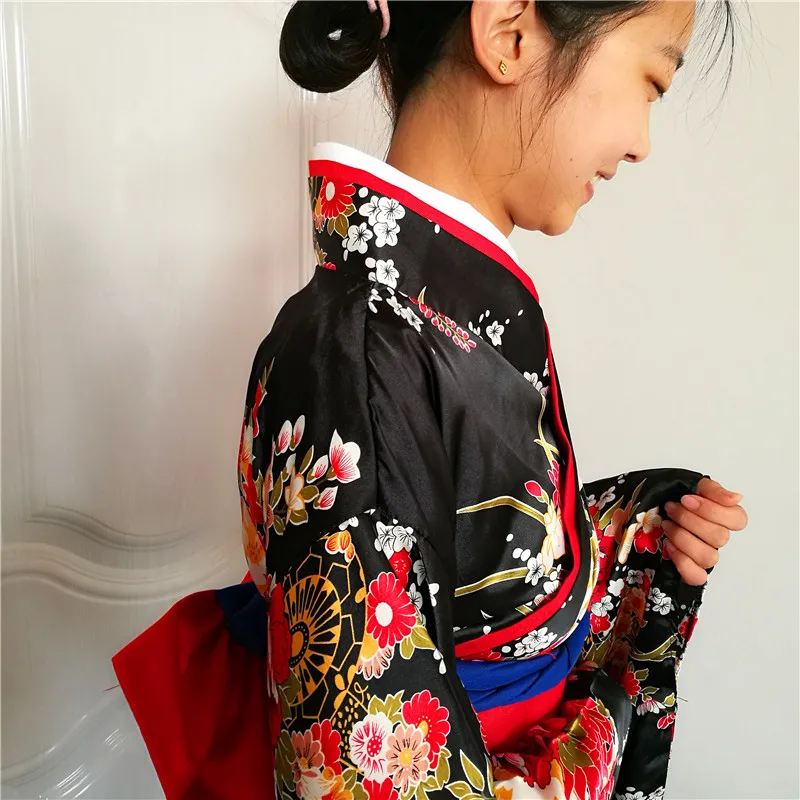 Long Sexy Kimono Japanese Floral Woman Yukata Dress Women Kimono Dress Cosplay Yukata Traditional Cosplay Party Hallowee Costume