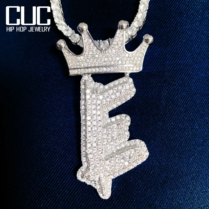 واحد فرشاة النصي مخطوطة قلادة بحرف مع تاج الكفالة الرجال الهيب هوب قلادة كاملة زركون سلسلة روك مجوهرات A-Z