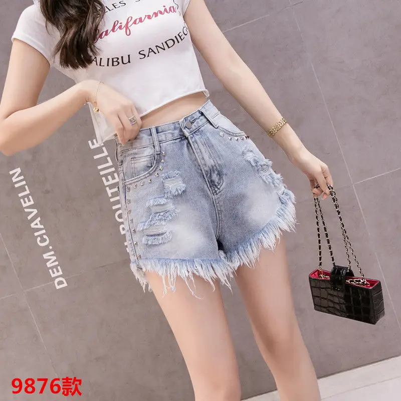 Fashion Shorts Women\'s Summer New Style Slim Broad Leg Freyed Edge Rivet Beads Washed Hole Lady Girls Denim Hot Jeans Female