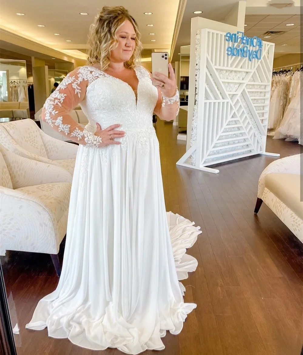 Plus Size Wedding Dress 2025 Chiffon Royal Train Long Sleeve Lace Appliques V-neck Bridal Gowns Simple Robe De Mariage Customize