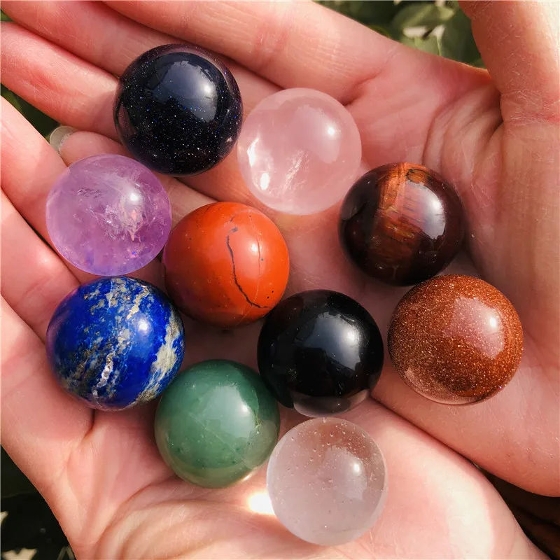 

5pcs Crystal Balls with Natural stones and minerals Sphere Feng Shui Natural Stone Healing Chakra Hand Massage Balls