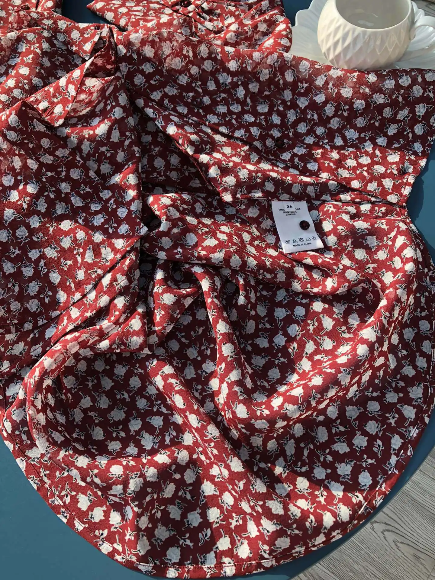 Camisa con lazo y cordones con estampado Floral para mujer, blusa holgada de seda 100% con microperspectiva femenina de manga larga