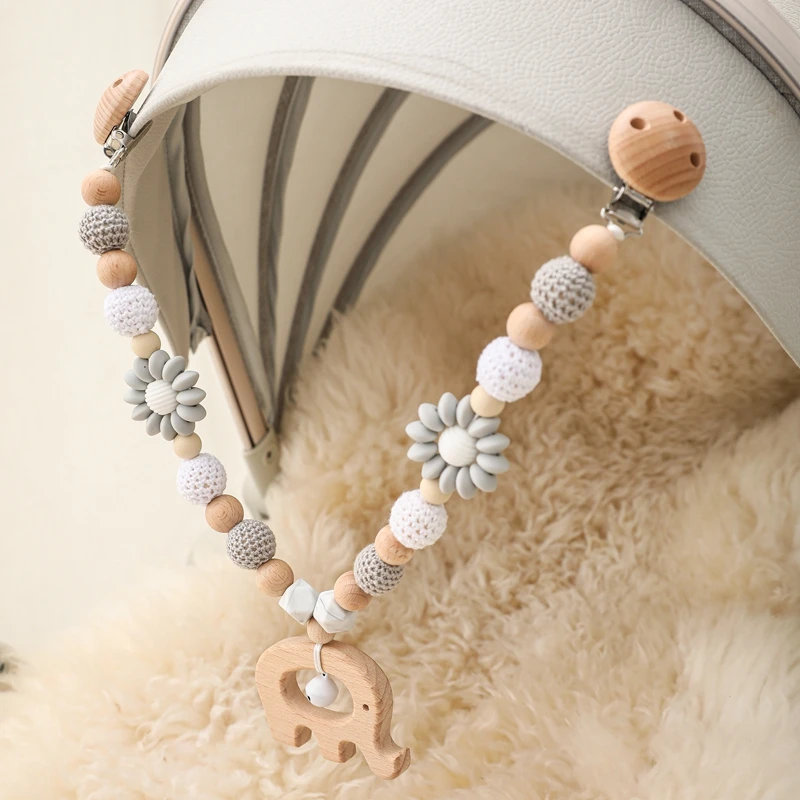 Baby New Animals Stroller Chain Wooden Pram Clip Pacifier Clip Chain Crochet Animal Teething Bracelet Mobile Stroller Toys