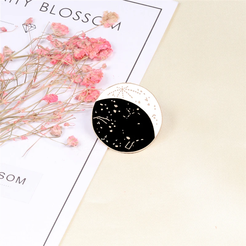 Romantic Constellations Lonely Alice Whale Shark Starry Moon Pin Brooch Enamel Lapel Pins BackPack Badge Brooches Cute Jewelry