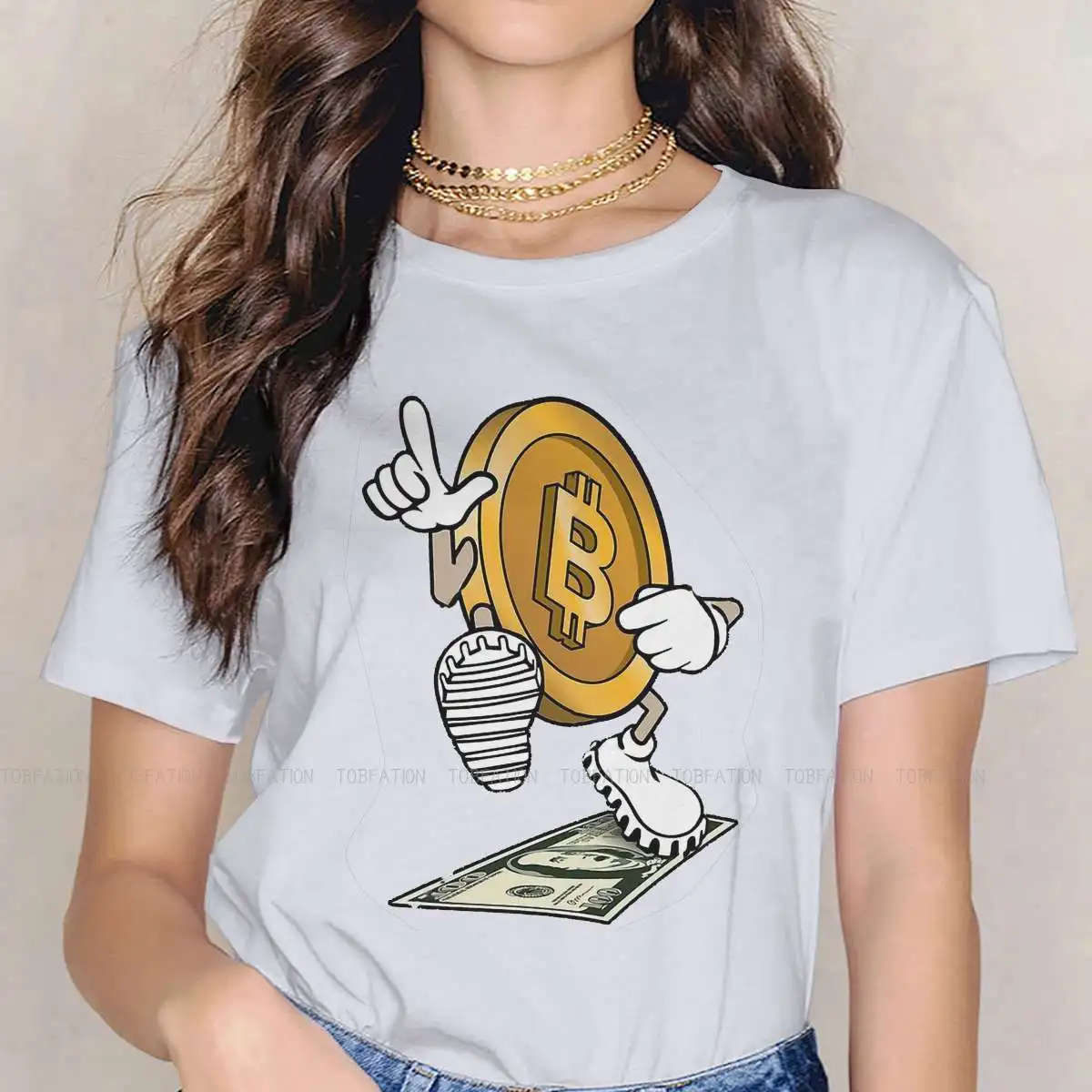 Stepping On 100 Dollar Bill Women Tshirts Bitcion Sign Art Grunge Vintage Female Clothing Cotton Graphic Short Sleeve