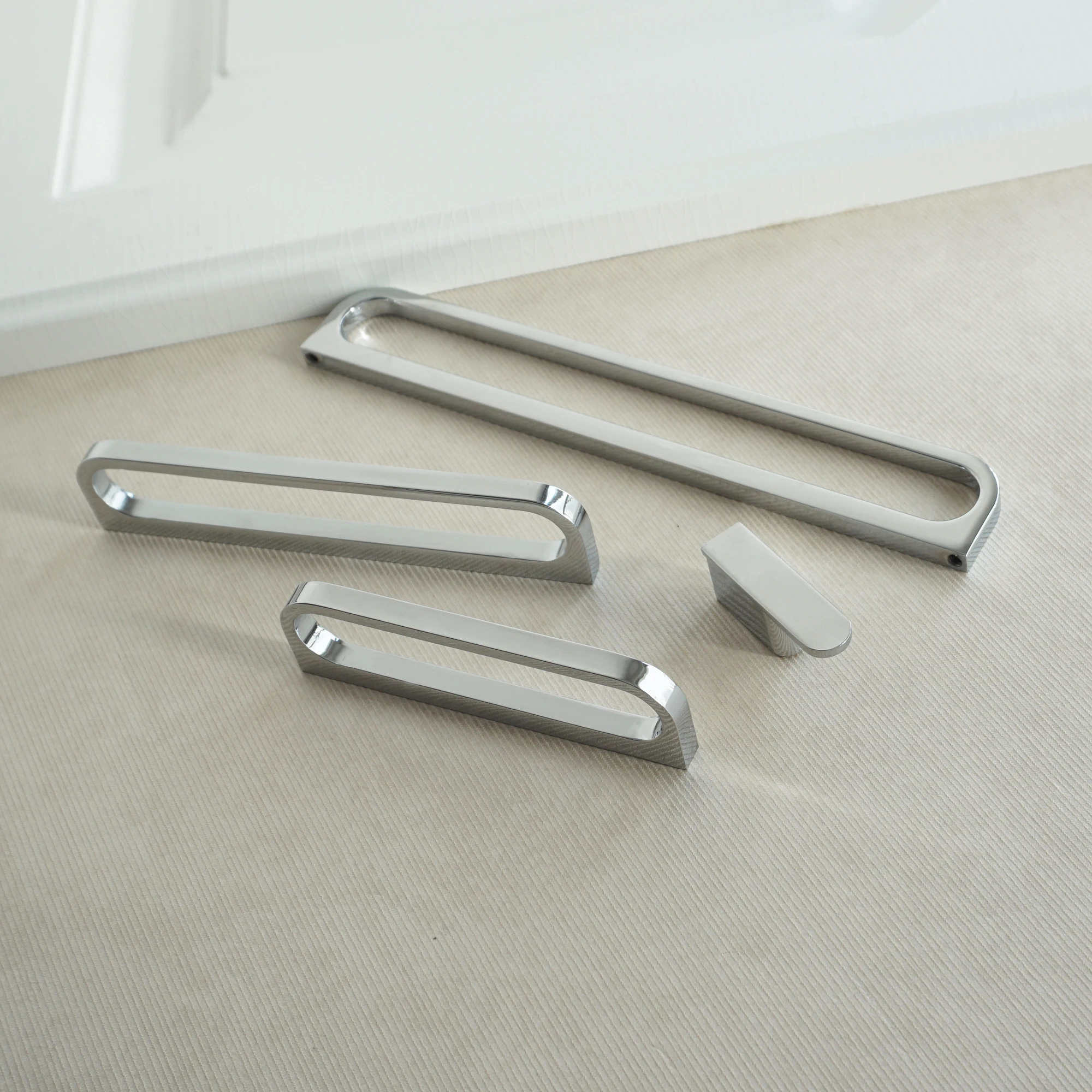 Bright Chrome Silver Longer Cabinet Handles Hollow Wardrobe Pulls Modern Simple Cupboard Handles Zinc Alloy Furniture Hardware