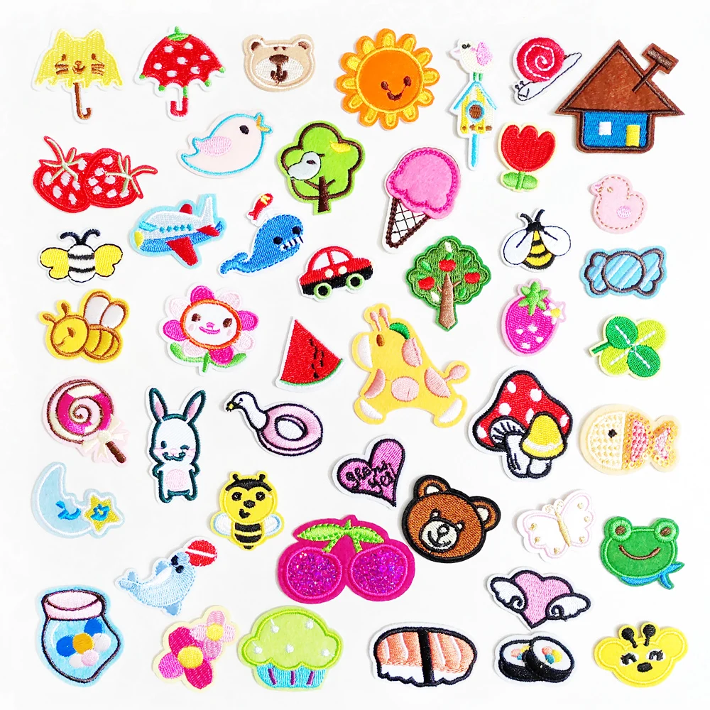 Mini Bee Flower Butterfly Iron-On Patches Cloth Mend Decorate Clothes Apparel Sewing Decoration Applique Badges Giraffe Tree