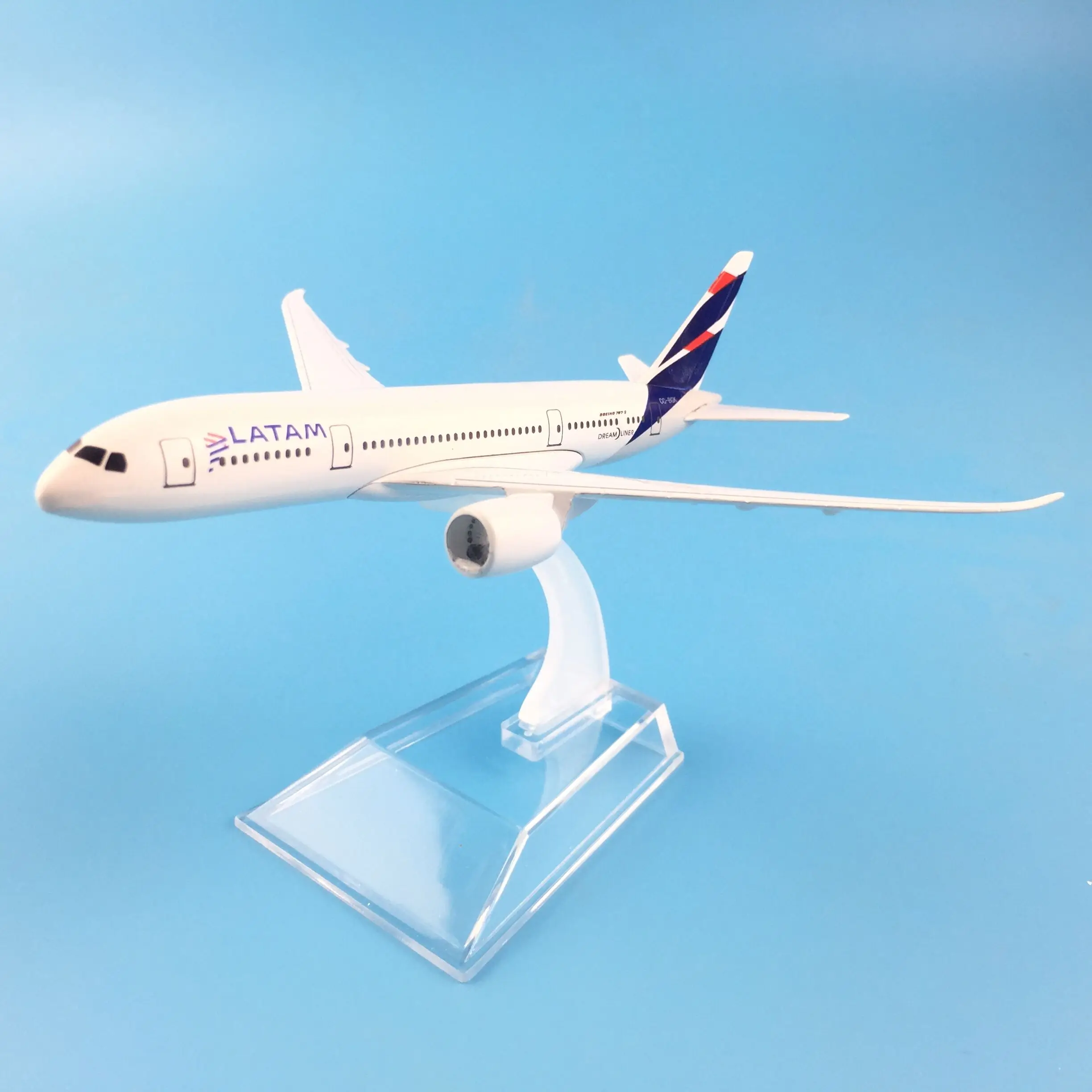 16CM LATAM Plane aircraft Alloy Metal Model Airplane Model W Stand Kids Toys children New Year/Birthday/Collections Gifts