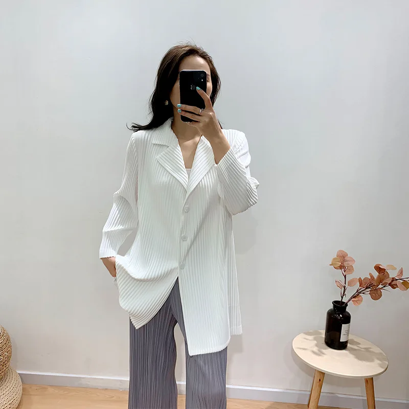 

Pleated White Long Coat 2021 Summer New Commuter Loose Large Cardigan Slim Suit Windbreaker