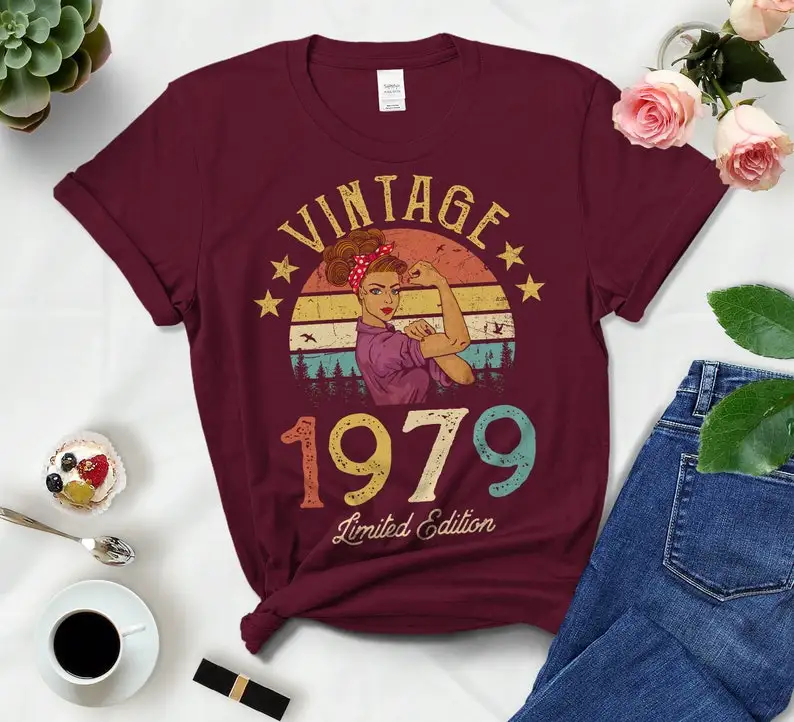 Vintage 1979 Limited Edition Classic Womens TShirt, Funny Retro 43nd Birthday Gift Idea Grandmom Mom Wife Girl Daughter Shirt