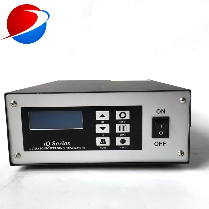 300W 28kHzจุดเชื่อมเครื่องกำเนิดไฟฟ้าสำหรับเครื่องเชื่อมพลาสติก