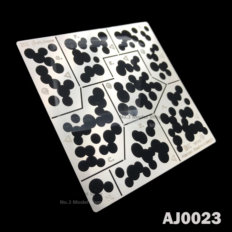 1/35 Military Model WW2 German Ambush Camouflage Stencil Design Leakage Spray Board Tools Hobby Accessory