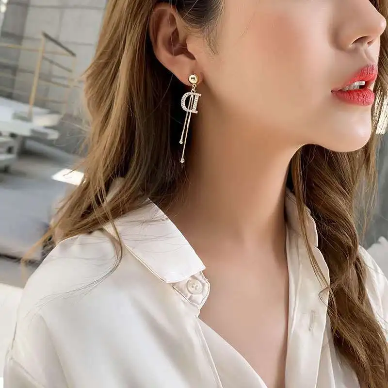 Luxury Brand Long Chain Letter D Clip Earrings For Women Crystal Big Hanging Earring Wedding Jewelry Statement pendientes
