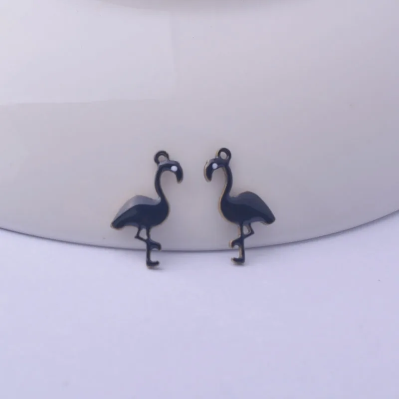 30 Stück 8*14mm beidseitig emaillierte Flamingo-Anhänger, kleine Vogel-Tier-Anhänger aus Kupfer, Schmuck – Detail 2