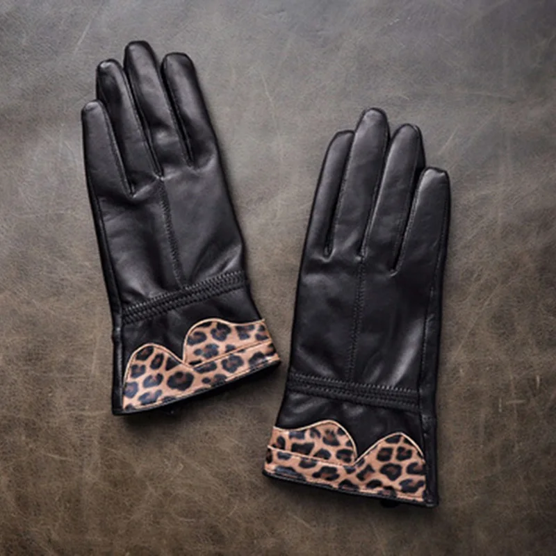 100% Genuine Leather gloves women fashion leopard sheep leather mittens winter plus velvet thick warm cycling driving gloves E79