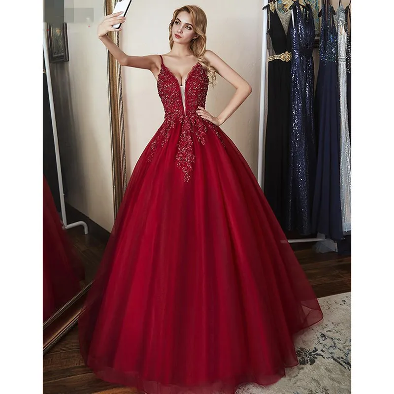 Rot Luxus Quinceanera Kleider Ballkleid Pailletten Spaghetti-trägern Tüll Prom Debütantin Sechzehn Süße 16 Kleid vestidos de 15 anos