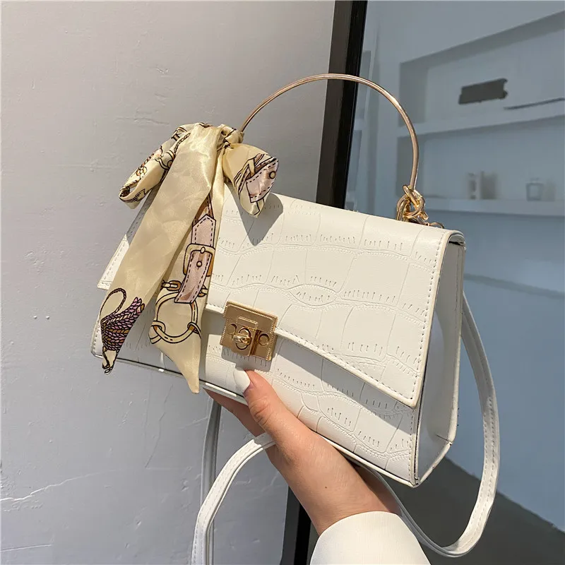 2021 novo saco quadrado lenço de seda bolsa crossbody ombro mensageiro feminino bonito saco lateral de luxo designer