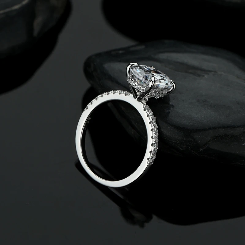 OEVAS 100% 925 Sterling Silver 8*12mm owalne musujฤ
ce wysokiej wฤgla obrฤ
czki z diamentami dla kobiet Party Fine Jewelry hurtownie